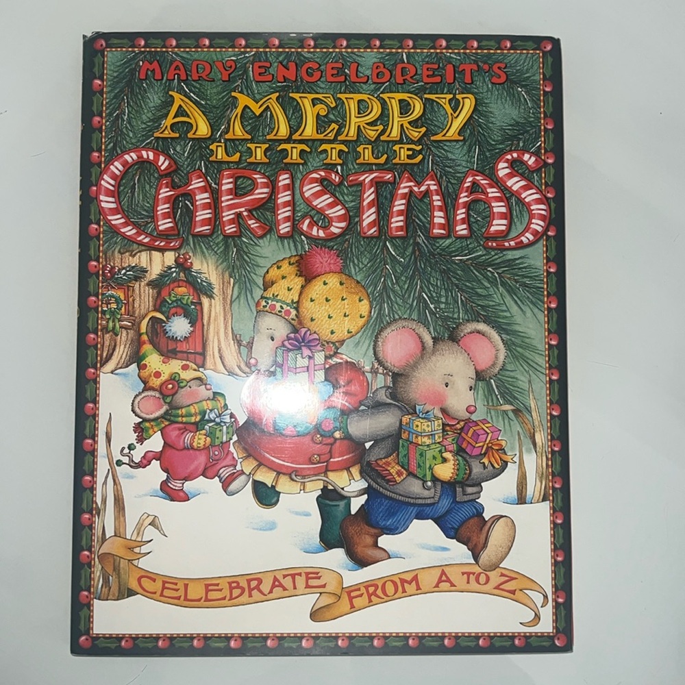 MARY ENGELBREIT'S A Merry Little Christmas Celebrate From A To Z Hardback 2006🎄